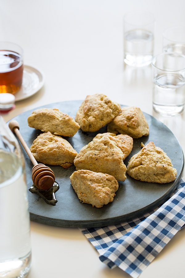 white-cheddar-black-pepper-scones