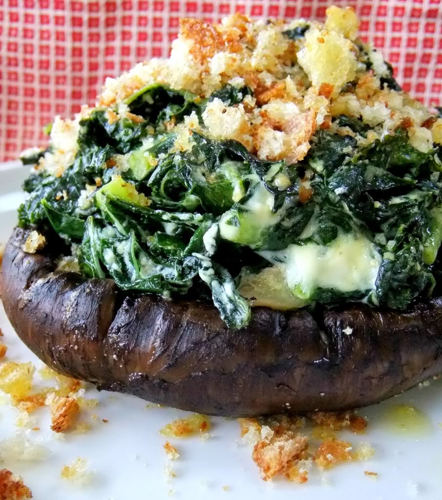 Portobello mushroom w/kale & goat cheese