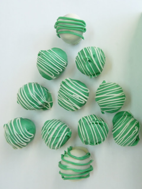 Thin Mint Truffles Christmas Tree