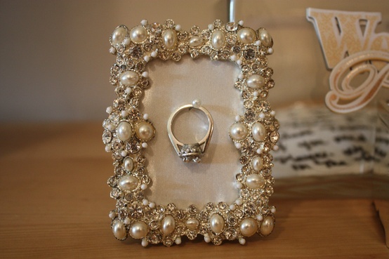 wedding ring holder