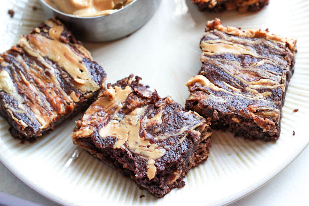 skinny-peanut-butter-fudge-brownies