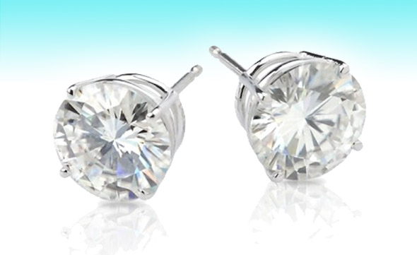 Win fab 1 carat studs