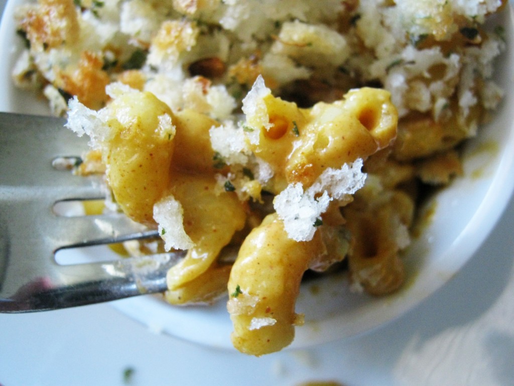 Vegan Pumpkin Mac & Cheese