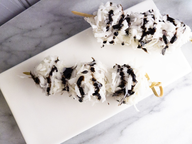 almond coconut frozen grapes