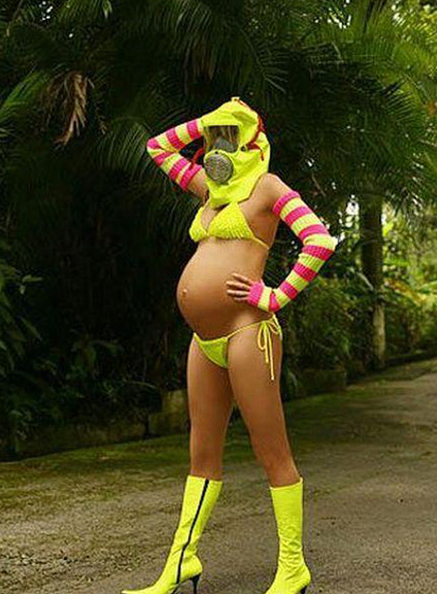 embarrassing pregnancy photos