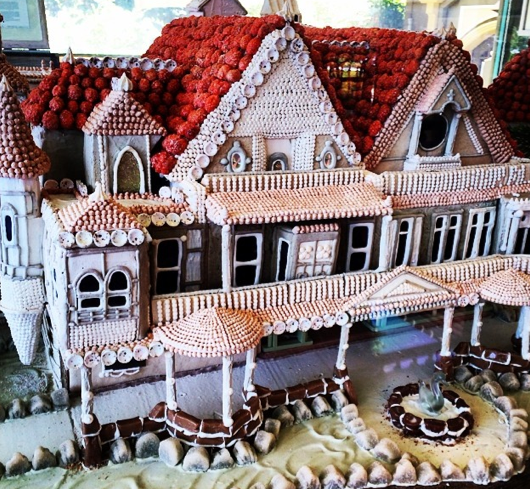 beautiful gingerbread houses