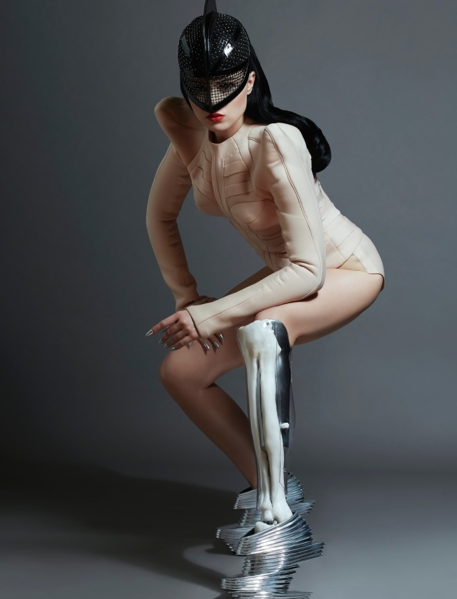 viktoria modesta