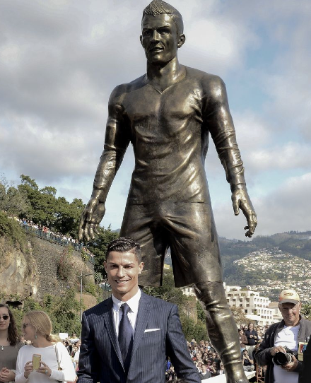 cristiano ronaldo erect statue