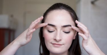 The best eyebrow growth serums as told by a dermatologist