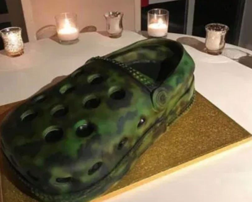 crocs cake for a wedding